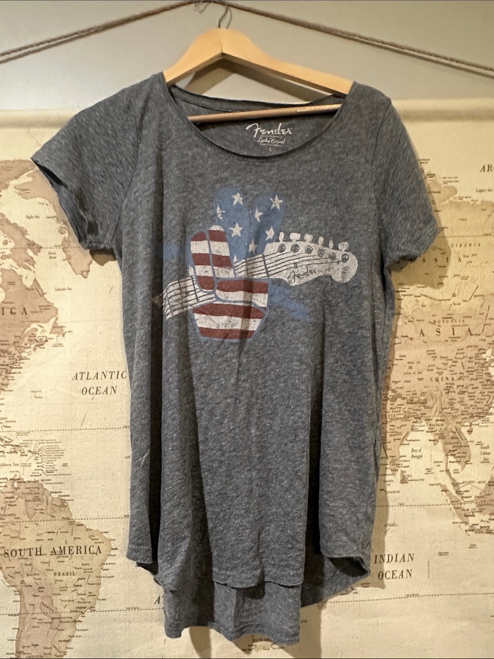 Lucky Brand Gray Short-Sleeve Tee with American Guitar Graphic